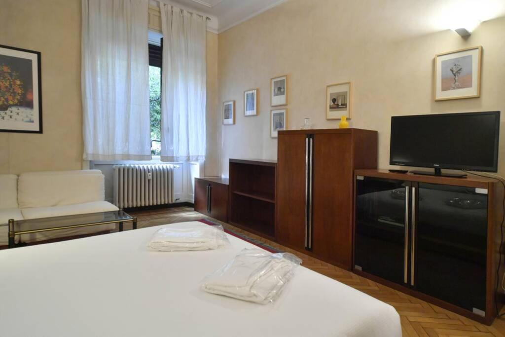 Ampio appartamento Milano Centro Crocetta Esterno foto