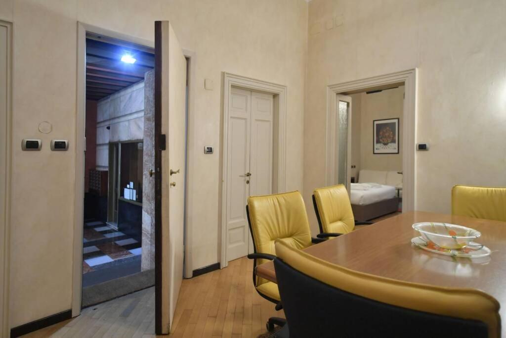 Ampio appartamento Milano Centro Crocetta Esterno foto
